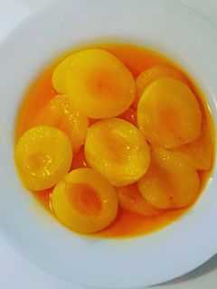 عکسی از دستور کمپوت زردآلو