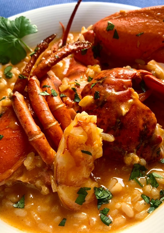 Una foto de Arroz con bogavante 🦞