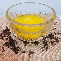 A picture of French Dressing.