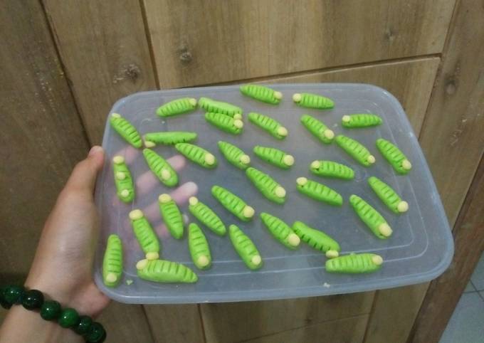 Kue kering ulat sagu 🐛