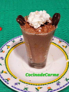 Una foto de Falso mousse de chocolate