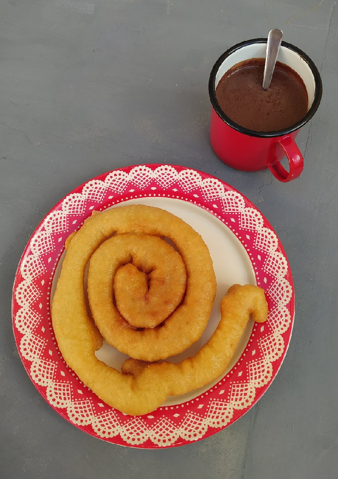 Una foto de Churros, porras o tejeringos
