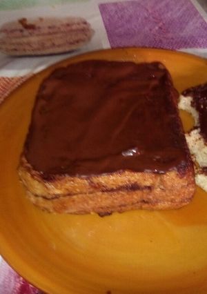 Una foto de Bocadillo francés triple con nocilla
