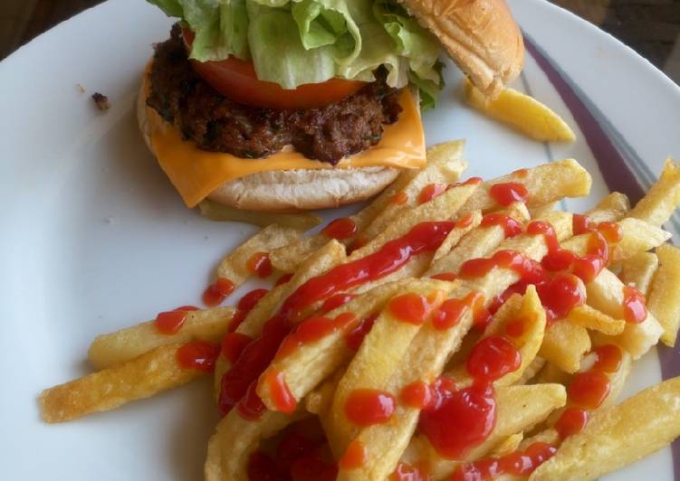 Step-by-Step Guide to Make Homemade Chips &amp; Burger