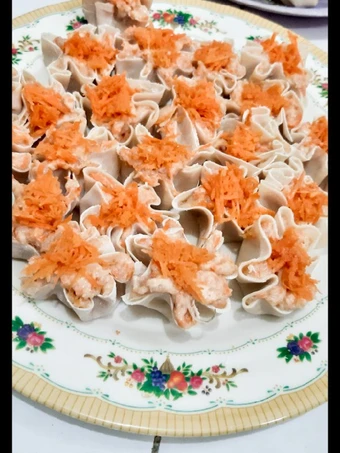 Langkah Gampang Menyiapkan Resep  Dimsum Ayam Udang yang Menggugah Selera, Enak