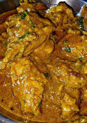 A picture of Chicken Masala.