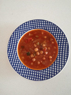 Una foto de Potaje ligero de garbanzos con verduras (Olla Gm g)