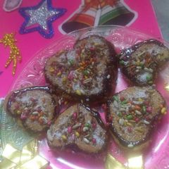 A picture of Christmas cookies.