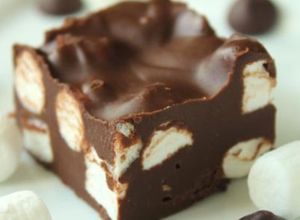 Une photo de Fudge à la guimauve