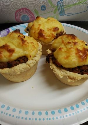 A picture of Cottage Pie Cups.