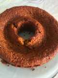 Bolo de gengibre, laranja e mel