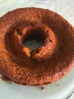 Foto de Bolo de gengibre, laranja e mel