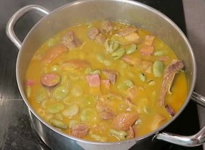 Foto de Favas Guisadas à Portuguesa