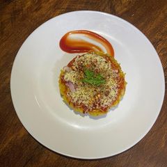 Veg Maggi Pizza A picture of Veg Maggi Pizza.