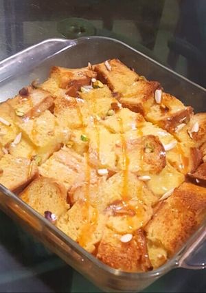 A picture of BREAD PUDDING 😋.