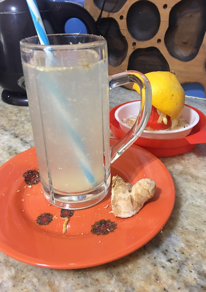 Una foto de Limonada con jengibre