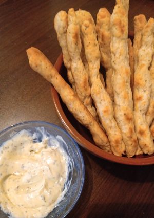Una foto de Grisines de queso y orégano