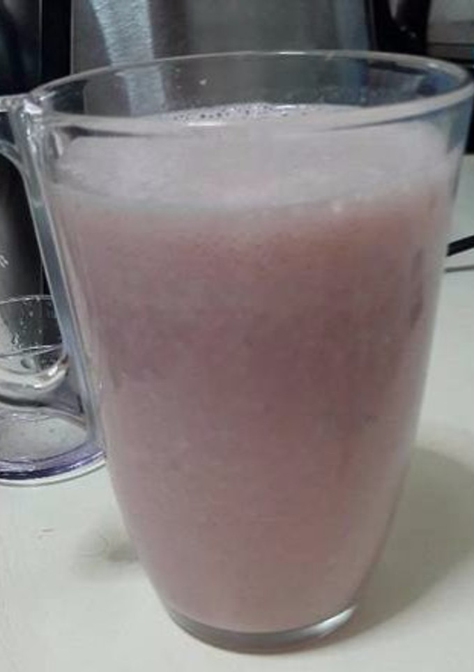 Una foto de Smothie de fresa y plátano