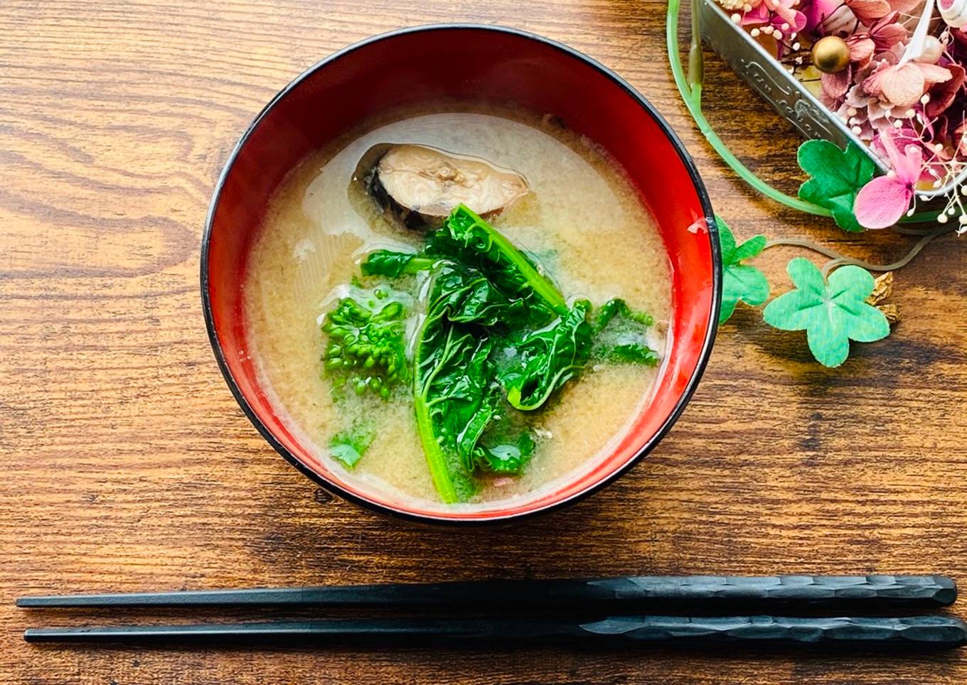 Mackerel and Rape Blossom Miso soup
