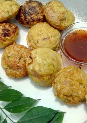 A picture of Urad dal appe.