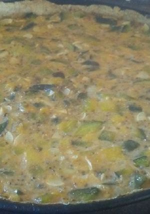 Una foto de Torta integral de zapallito queso y semillas