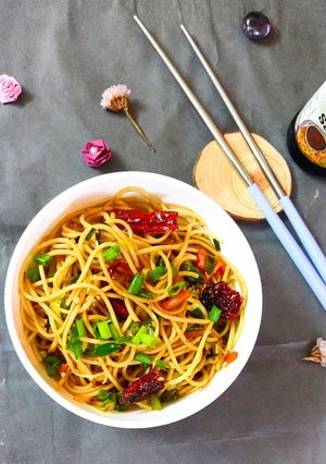 A picture of Hakka Noodles.