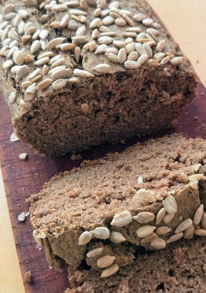 Una foto de Pan de harina de trigo sarraceno 🌾 sin amasado, sin levadura, fácil y sin gluten