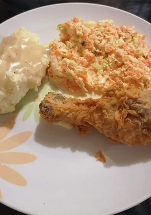 Una foto de Ensalada tipo KFC
