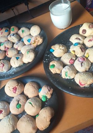 Una foto de Galletas de mantequilla con lacasitos