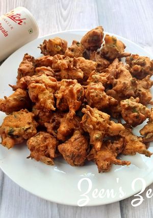 A picture of Amaranth Greens and Onion Fritters.