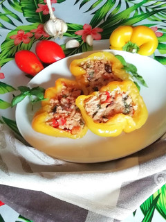 Foto di Peperoni ripieni di tonno