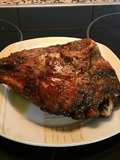 Foto principal de Cabeza de cordero al horno