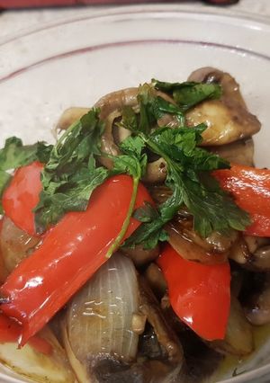 A picture of My Simple Garlic & Chilli Mushrooms, Onion And peppers. 😀.