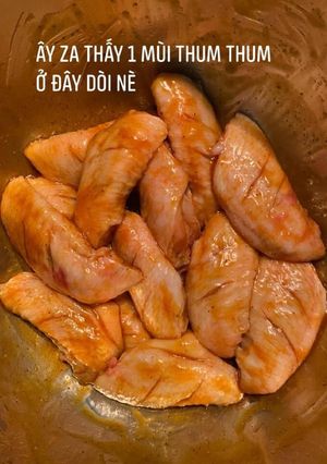 Hình của món Cánh gà BBQ.