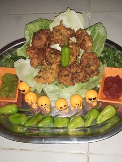 કોબી પકોડા(Cabbage Pakoda recipe in Gujarati) રેસીપી મુખ્ય ફોટો