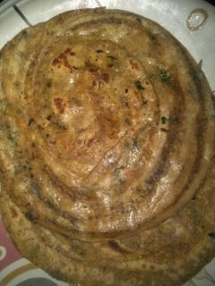 मसाला पराठा (Masala Paratha recipe in Hindi) रेसिपी मुख्य फोटो