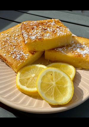 A picture of Fondant with Petit Suisse and Lemon.