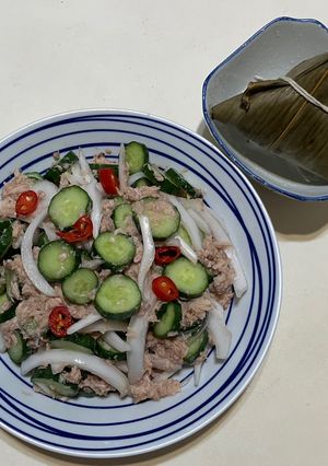 涼拌小黃瓜洋蔥鮪魚 的食譜成品照片
