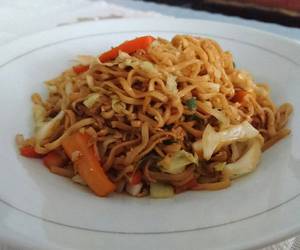 Caranya Menyajikan Mi tektek goreng Enak dan Sehat