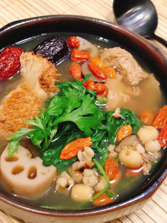 Hình của món Canh dưỡng sinh.
