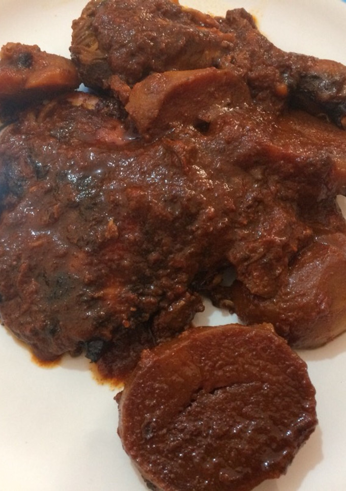 Una foto de Pollo en adobo en olla de cocción lenta