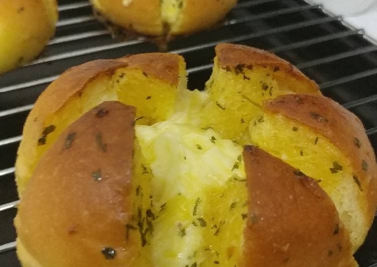 Langkah mengolah Garlic cheese bread mantap