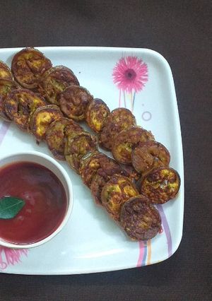 बेगुन भाजा (Begun bhaja recipe in Hindi) रेसिपी मुख्य फोटो