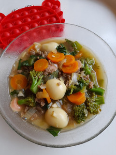 Foto resep Sup / Capjay Kuah Daging Sayur Telur Puyuh Simpel MPASI 1+