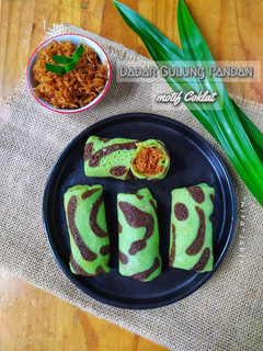 Foto resep Dadar Gulung Pandan Suji Asli Motif Coklat