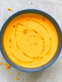 Una foto de Crema de zanahoria y yogur