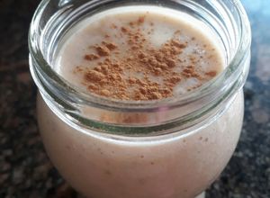 Una foto de Batido de Avena, manzana y banana🍏🍌