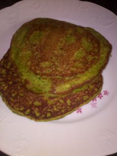 Una foto de Tortitas de calabaza y acelgas