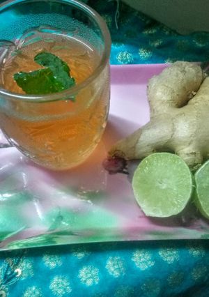 A picture of Ginger Lemon Tea.