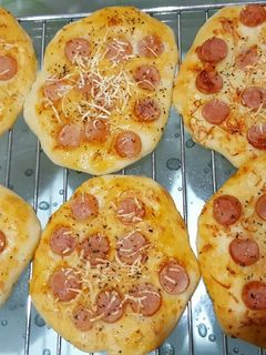 Foto resep Roti pizza sosis